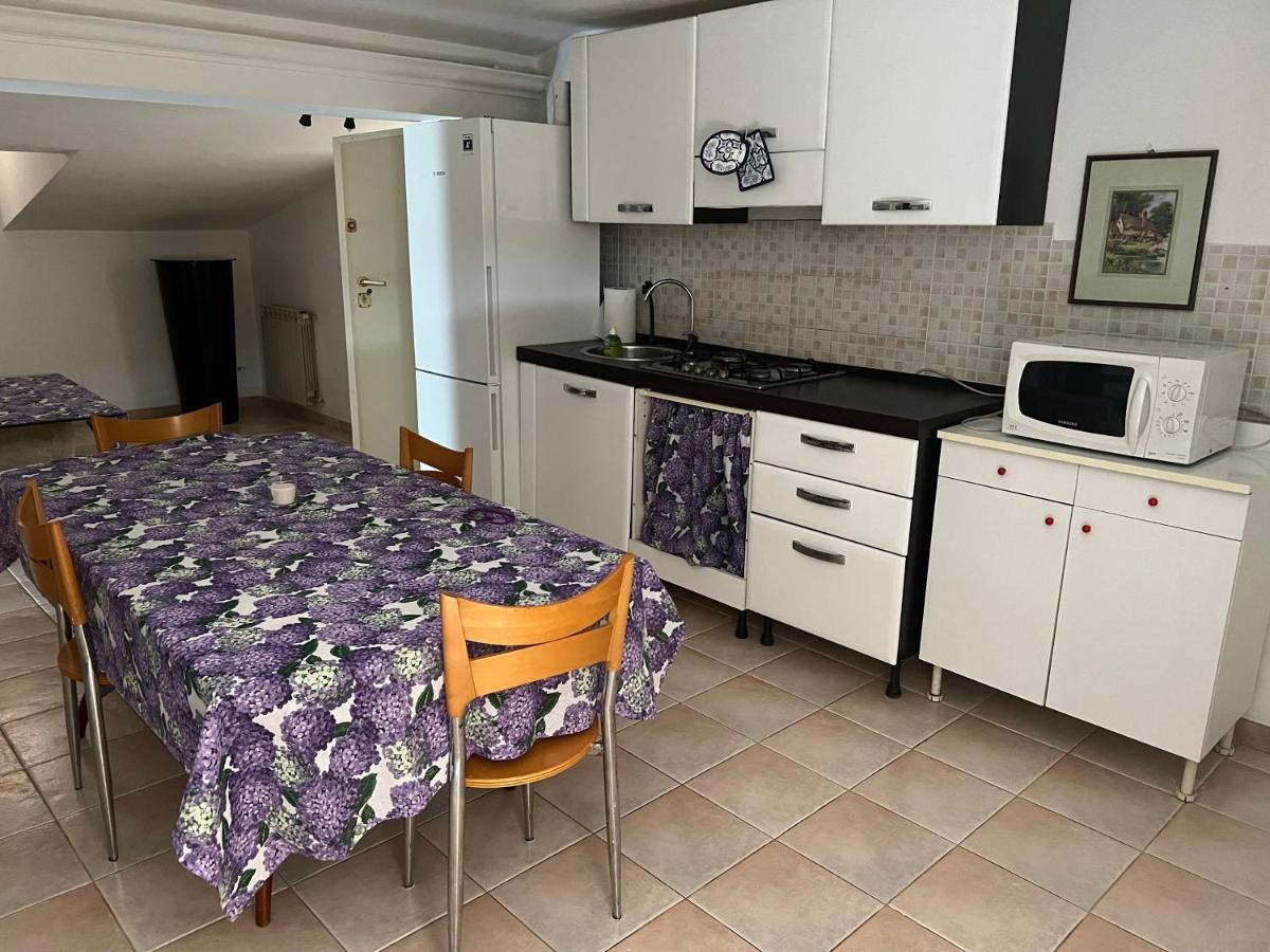 La Casa Di Vic Apartment Monterotondo  Exterior photo
